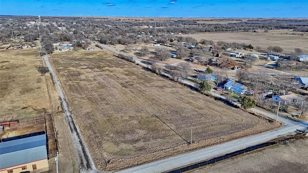 2.01 acres in Montague County - photo 3
