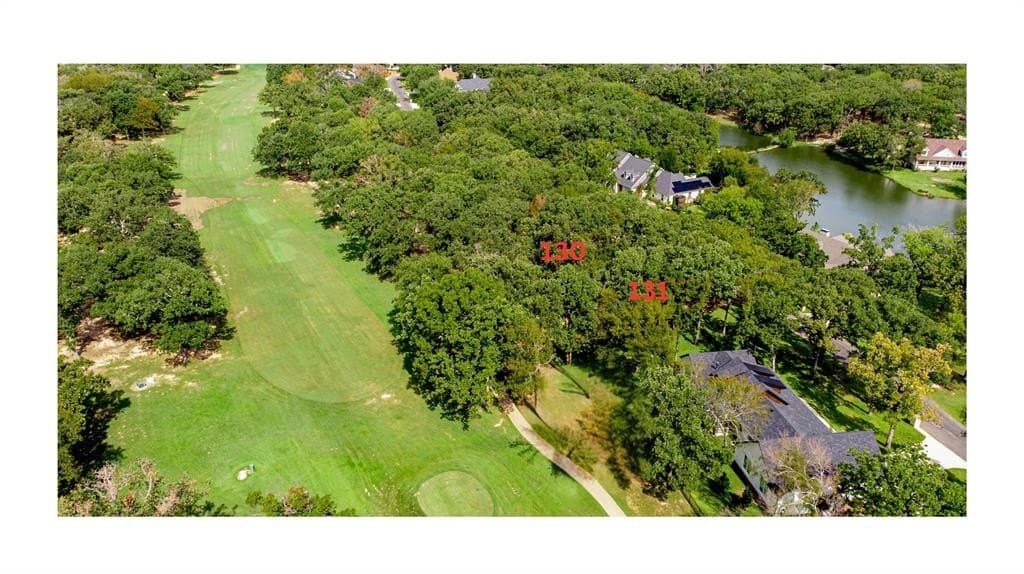 0.26 acres in Henderson County - photo 4