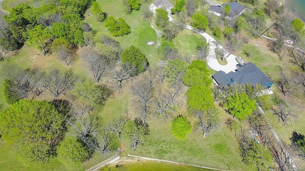 0.94 acres in Navarro County - photo 15