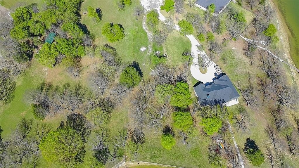 0.94 acres in Navarro County - photo 16