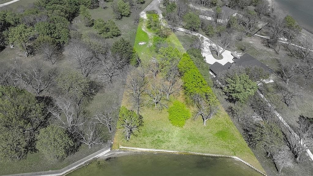 0.94 acres in Navarro County - photo 6