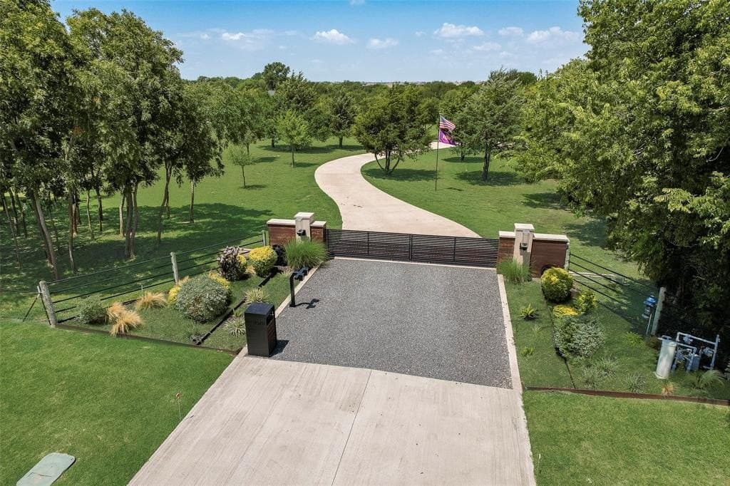 11.96 acres in Rockwall County - photo 8