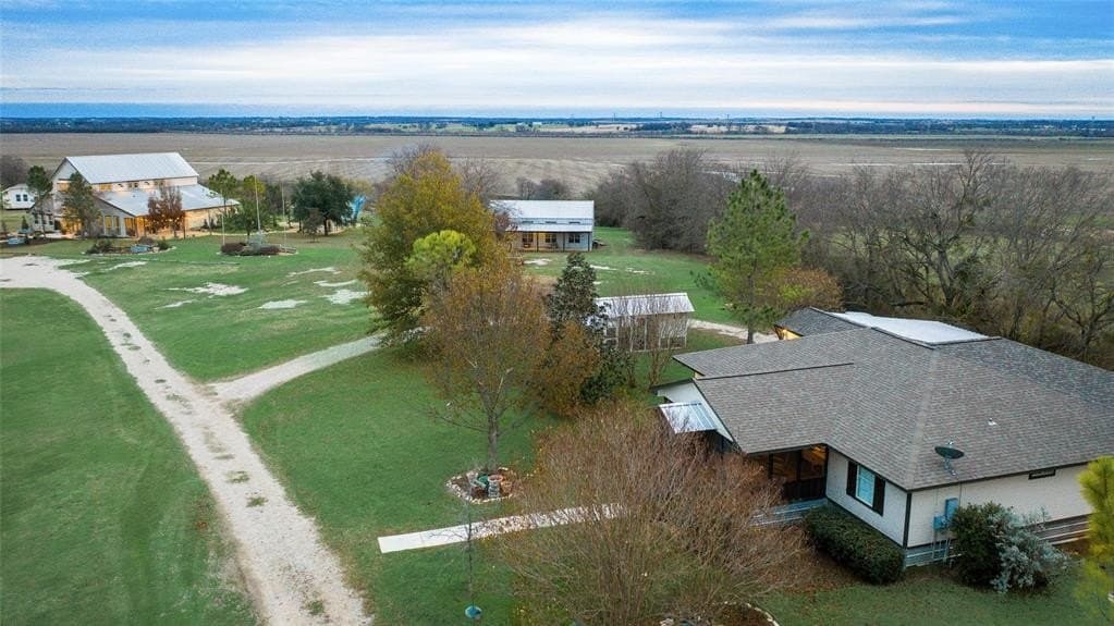 66.47 acres in Ellis County - photo 6