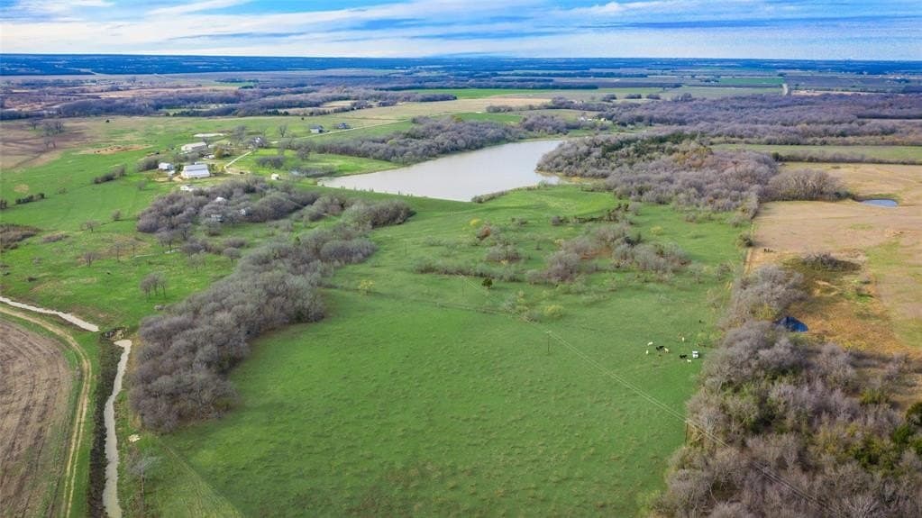 66.47 acres in Ellis County - photo 5