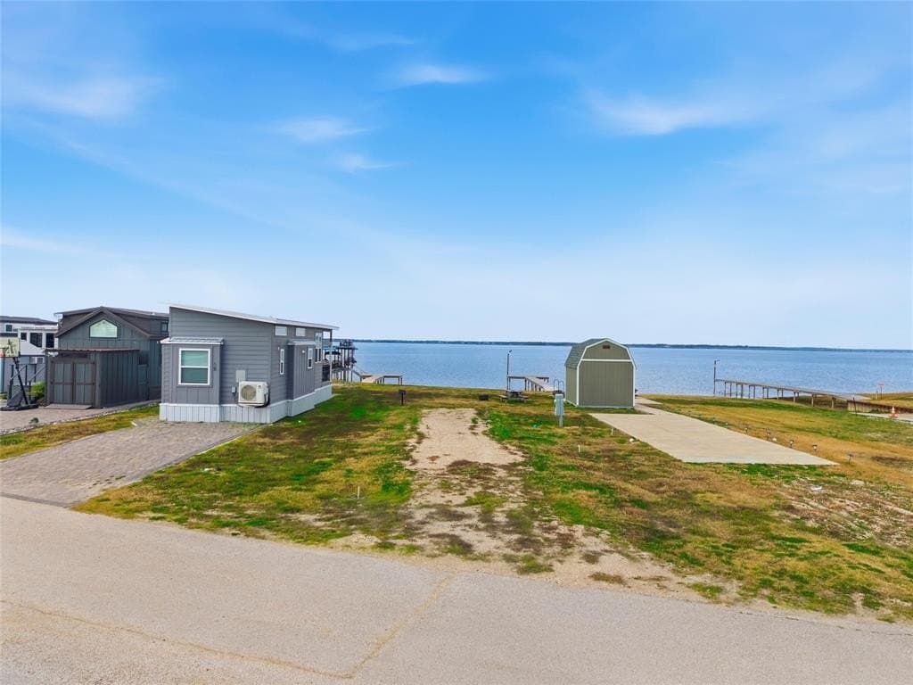 0.1 acres in Navarro County - photo 2