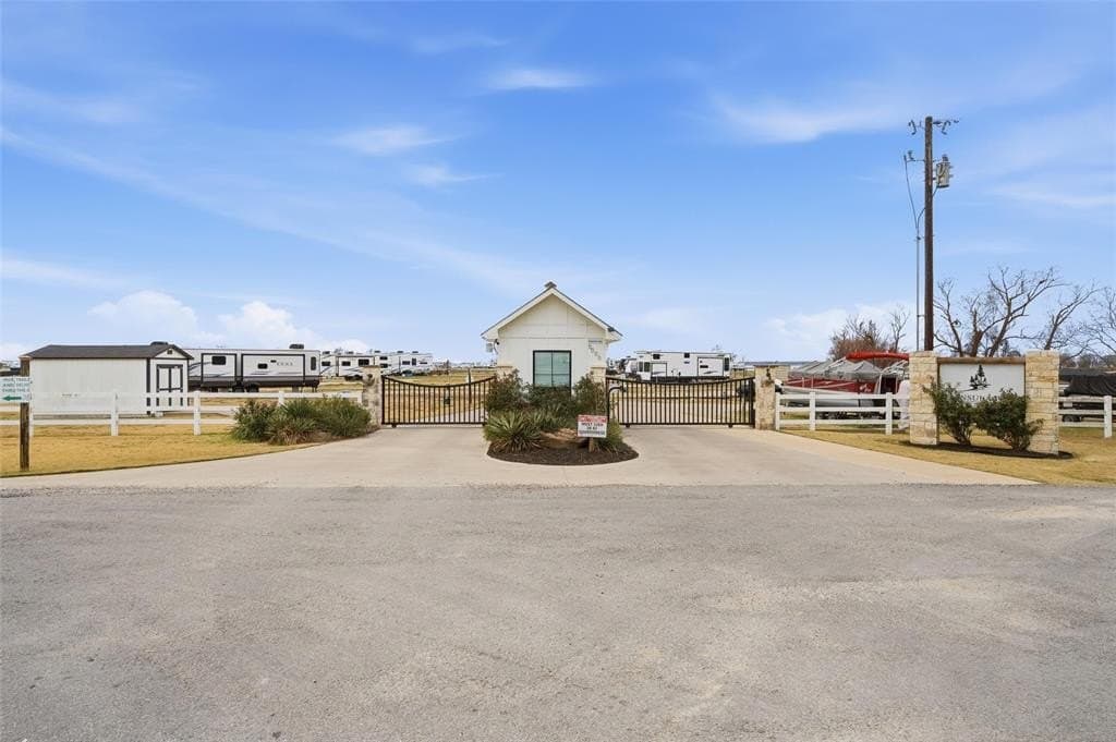 0.1 acres in Navarro County - photo 6