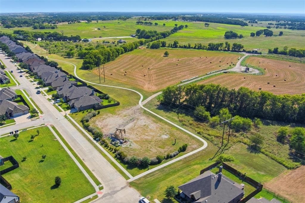 34.08 acres in Wise County - photo 2
