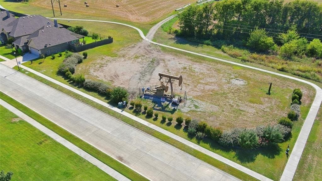 34.08 acres in Wise County - photo 13