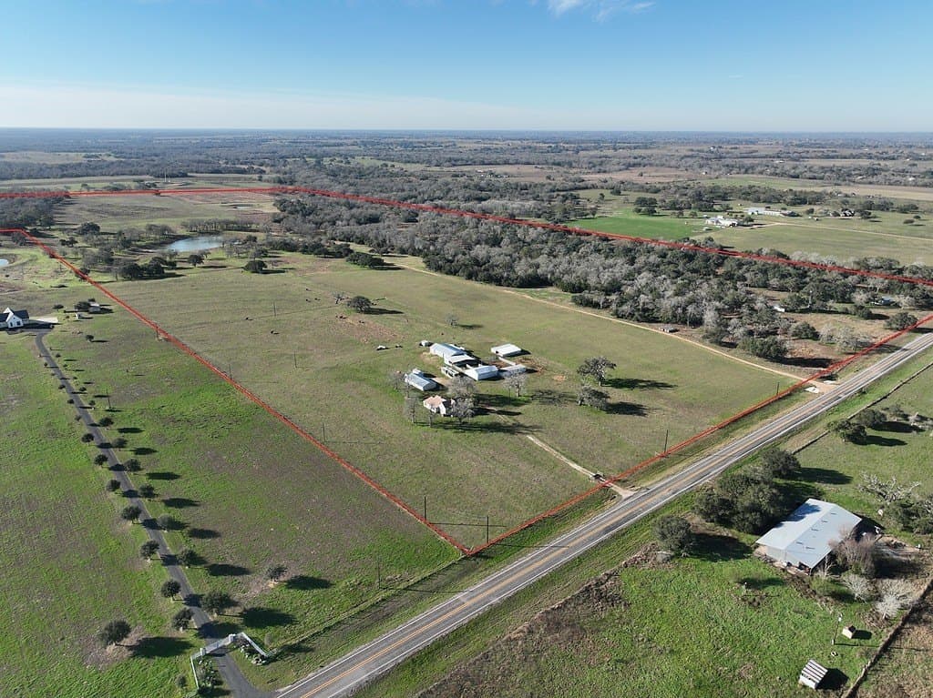 175.86 acres in Colorado County - photo 23