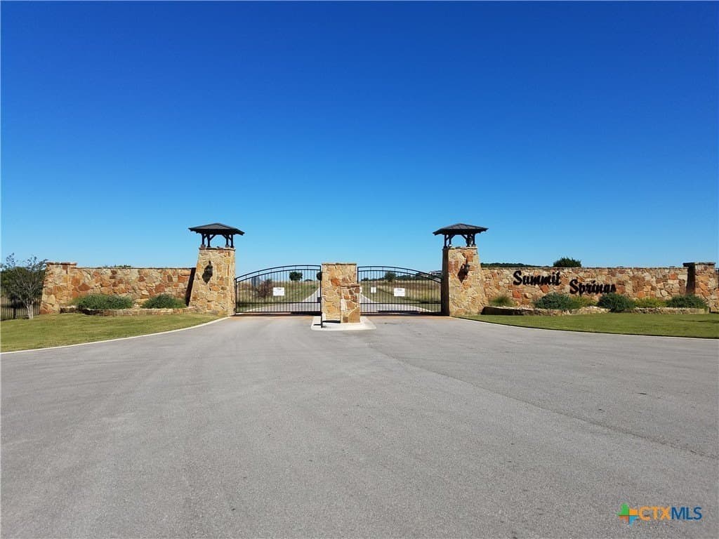 3.75 acres in Blanco County - photo 4