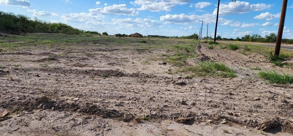 10.01 acres in Maverick County - photo 6