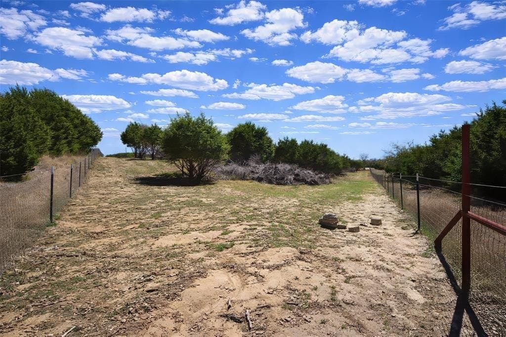 10 acres in Palo Pinto County - photo 15