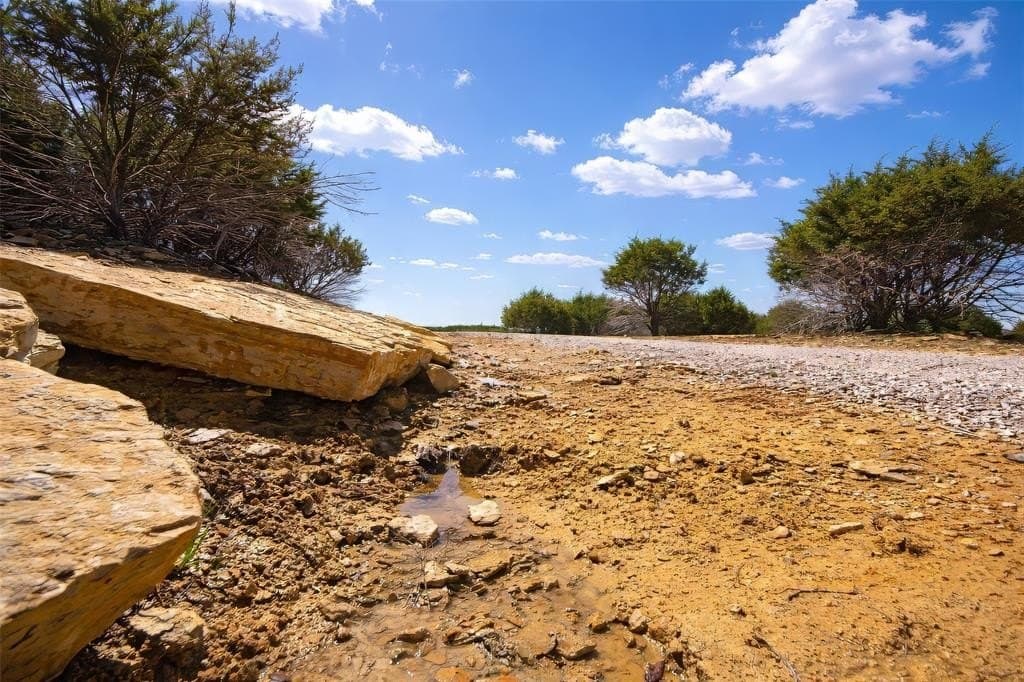 10 acres in Palo Pinto County - photo 17