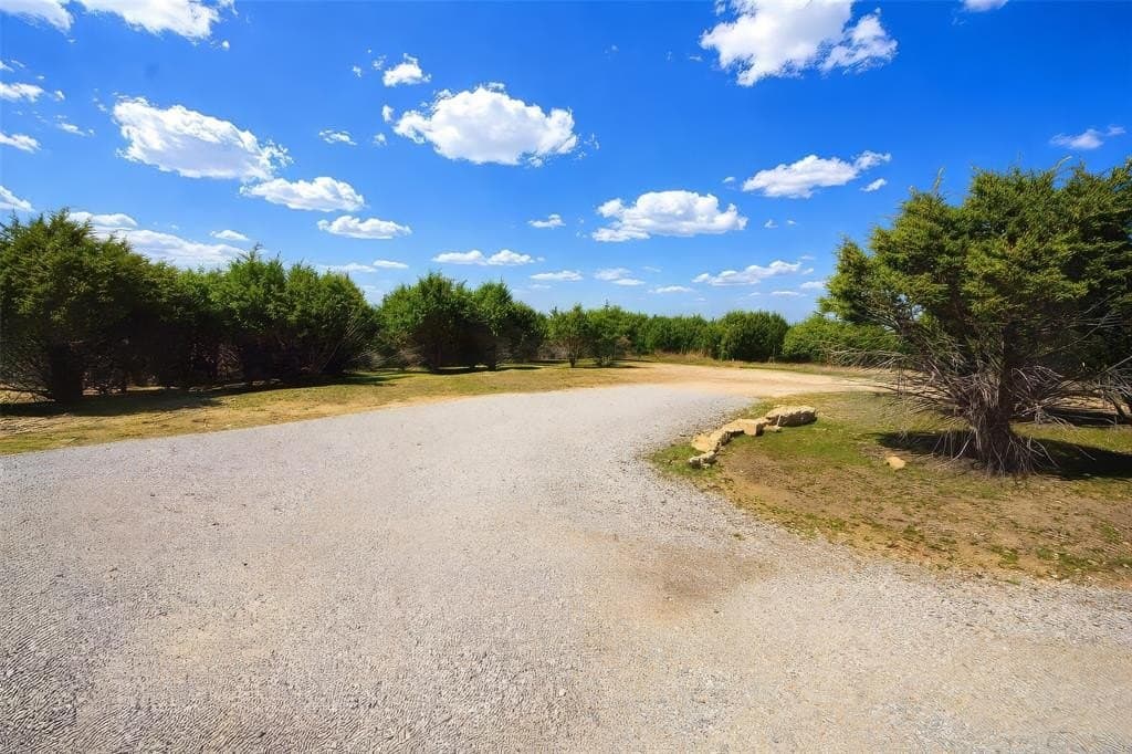 10 acres in Palo Pinto County - photo 4