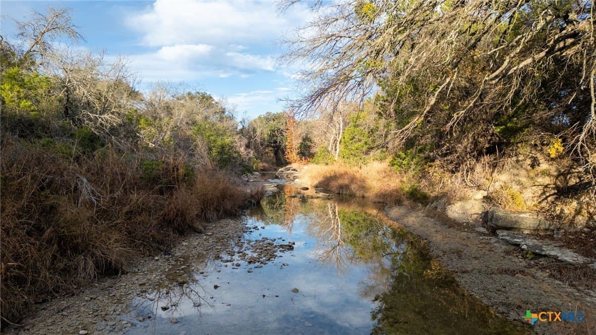 56.62 acres in Lampasas County - photo 3