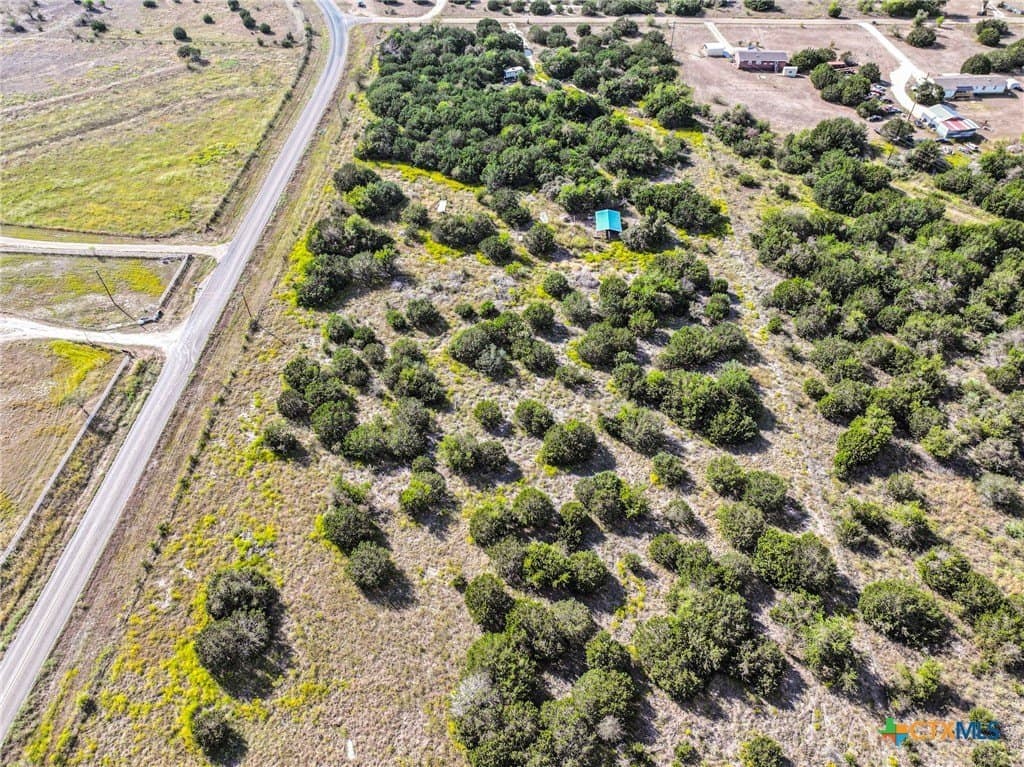 9.99 acres in Coryell County - photo 2