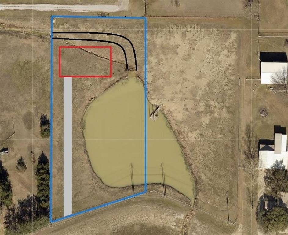 1.5 acres in Tarrant County - photo 2