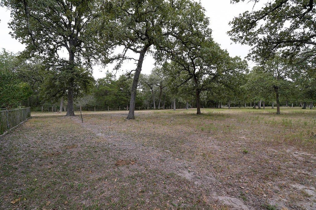 10.06 acres in Fayette County - photo 11