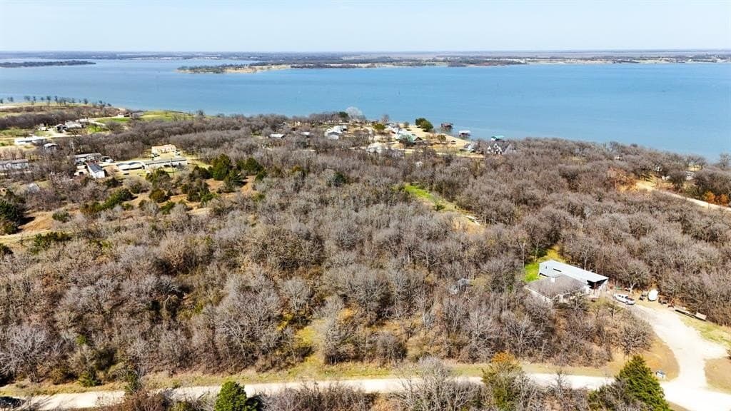 0.41 acres in Navarro County - photo 6