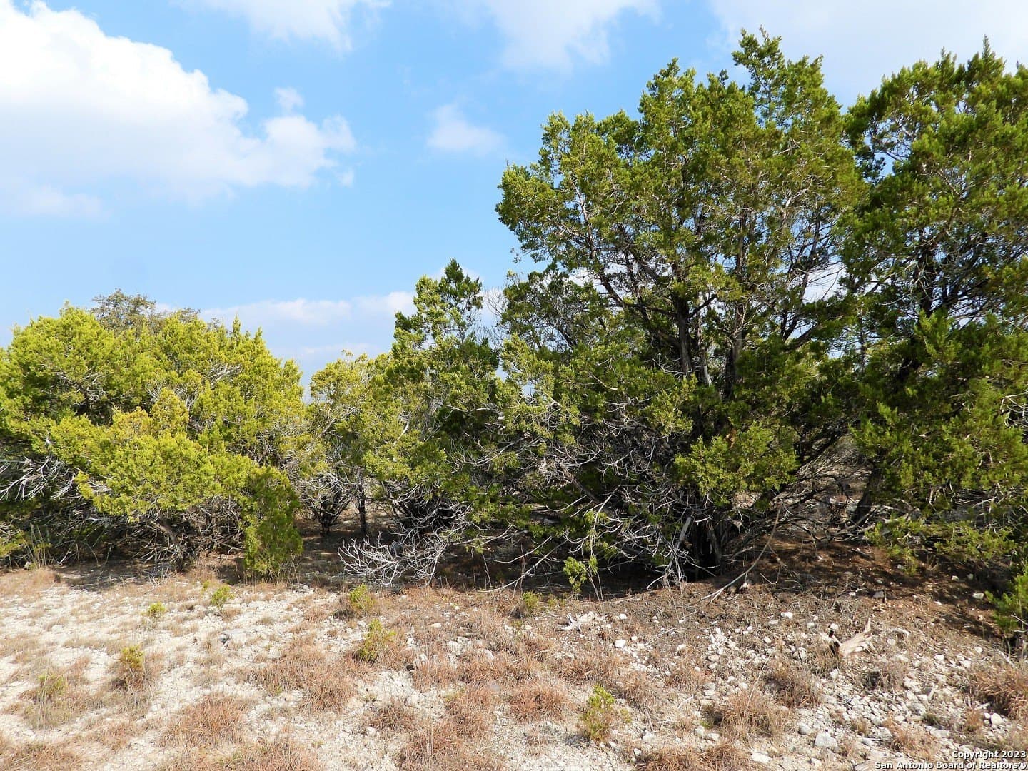 2.68 acres in Bandera County - photo 2