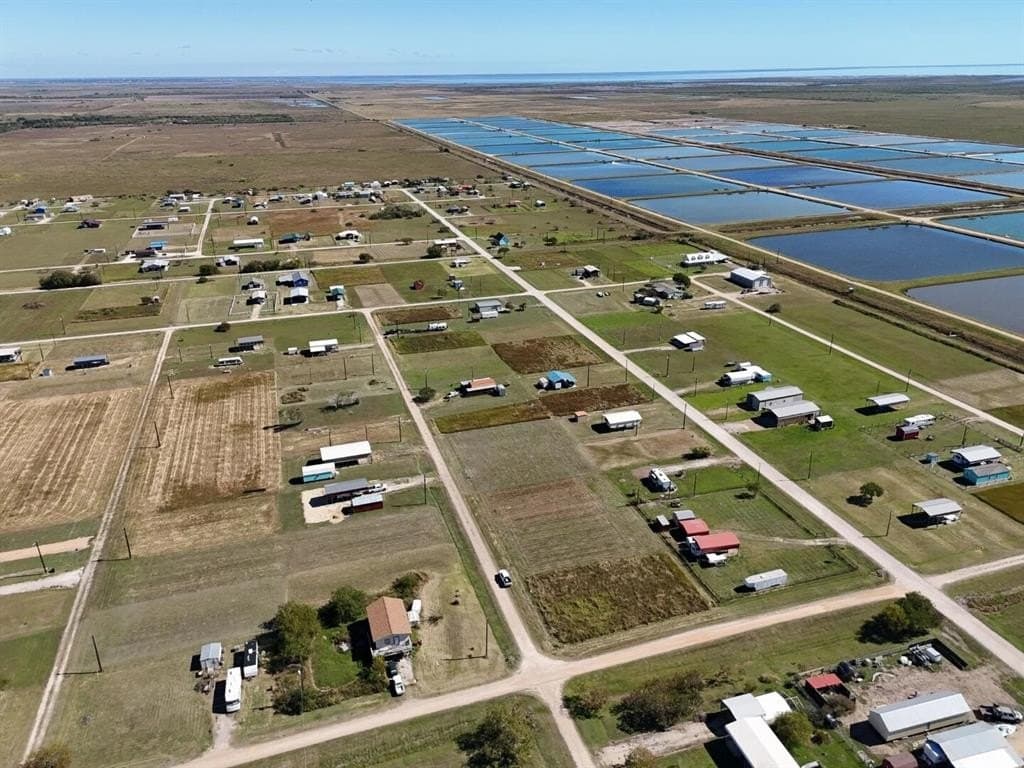 0.23 acres in Palacios, Texas - photo 14