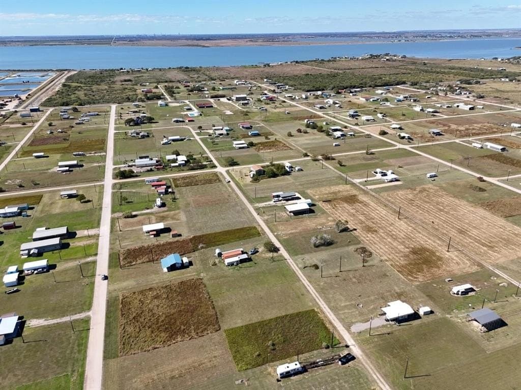 0.23 acres in Palacios, Texas - photo 5