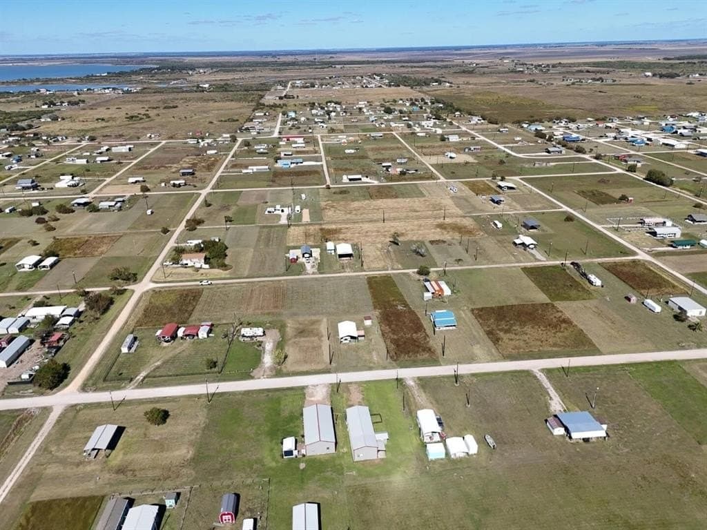 0.23 acres in Palacios, Texas - photo 9