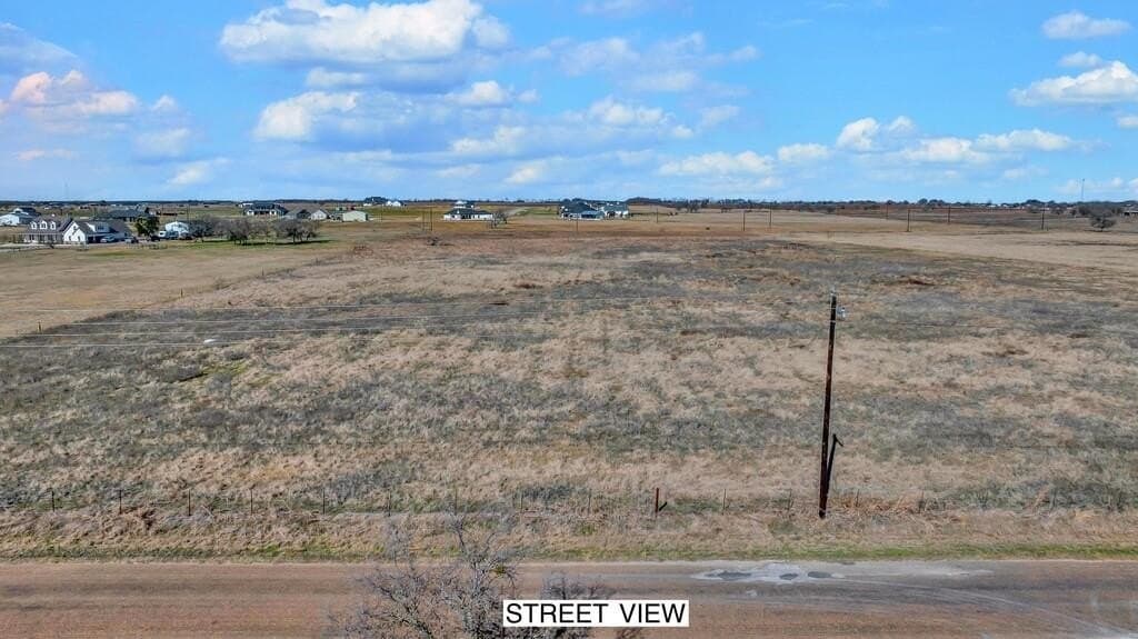 10.05 acres in McLennan County - photo 4