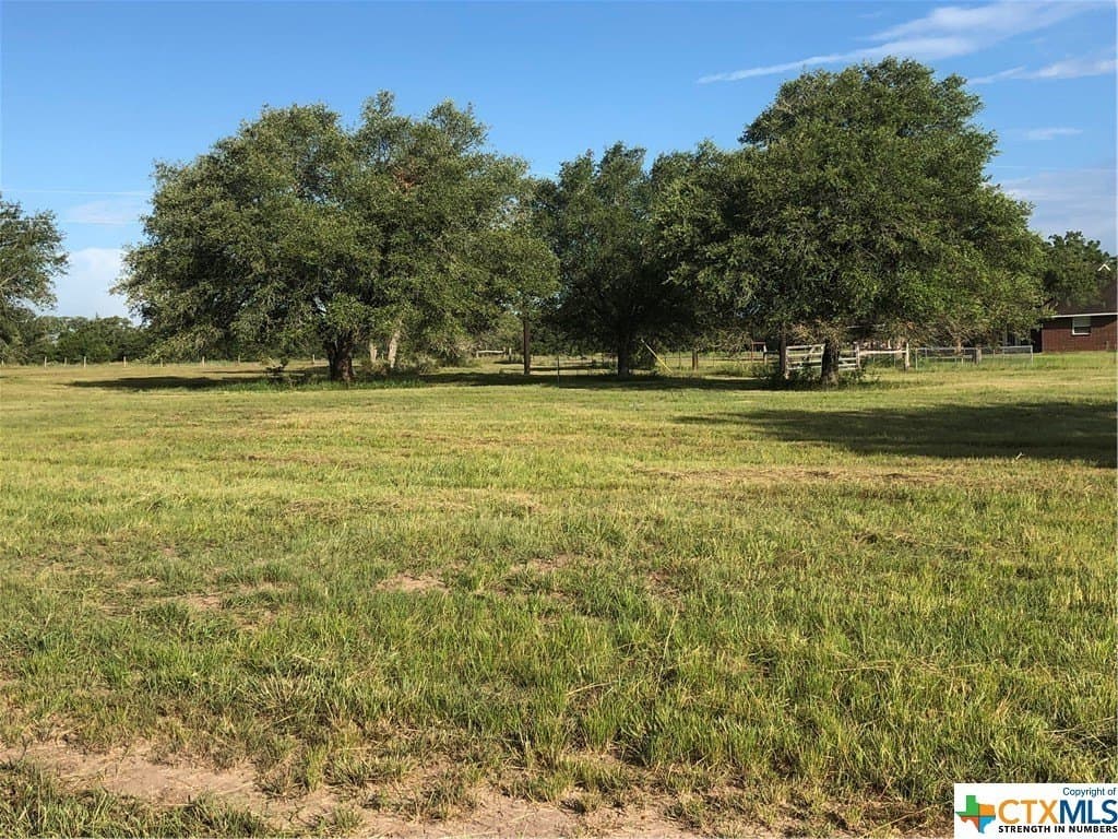 1.1 acres in Lavaca County - photo 3