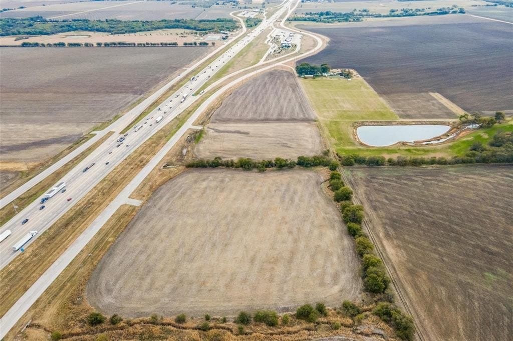 14.49 acres in Hill County - photo 3