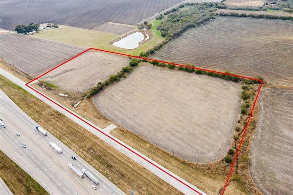 14.49 acres in Hill County - photo 2