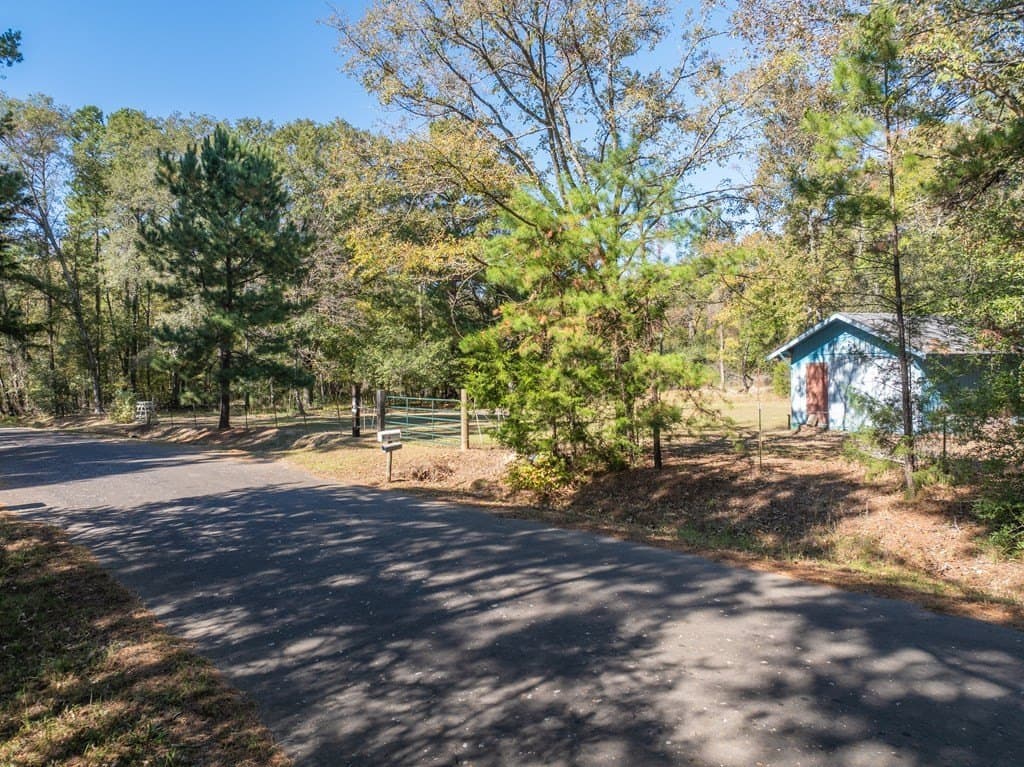 3.29 acres in ANDERSON County - photo 6