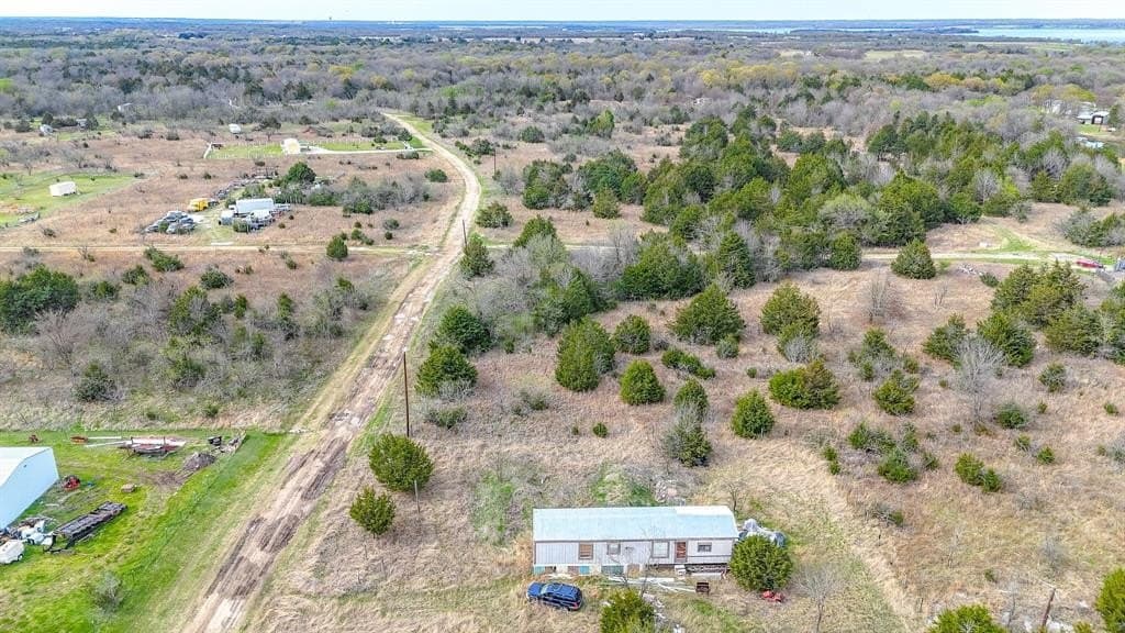 0.49 acres in Navarro County - photo 24