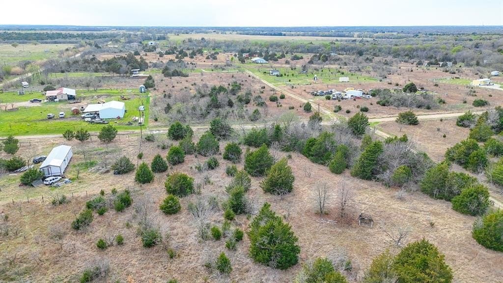 0.49 acres in Navarro County - photo 18