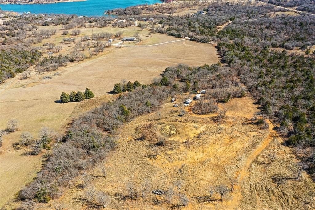 10 acres in Montague County - photo 15