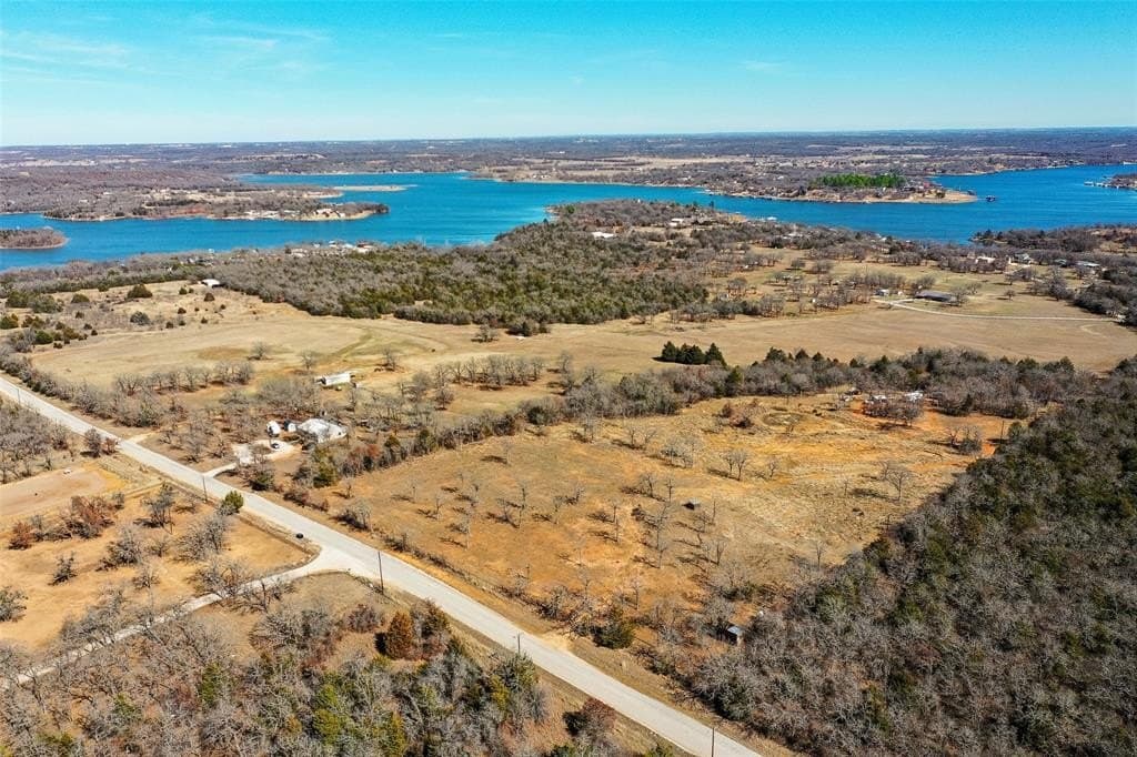 10 acres in Montague County - photo 13