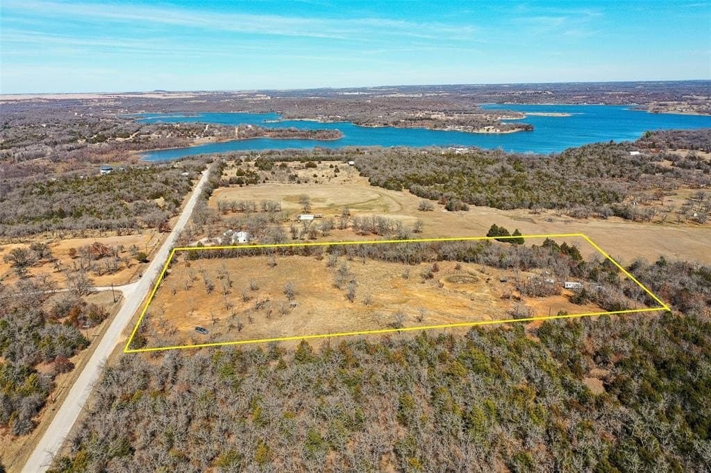 10 acres in Montague County - photo 4
