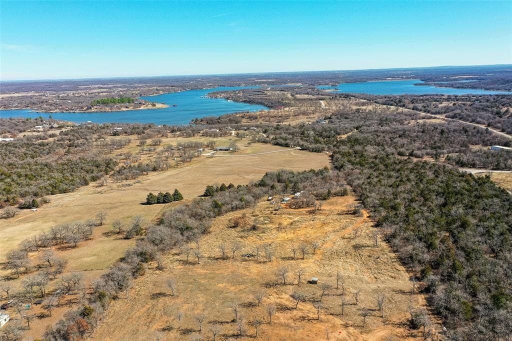 10 acres in Montague County - photo 16