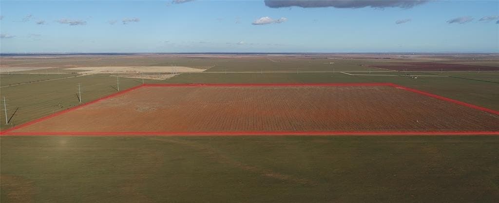 160 acres in Knox County - photo 5