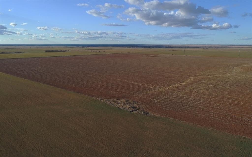 160 acres in Knox County - photo 3