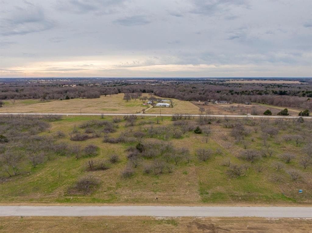 1.5 acres in Navarro County - photo 10