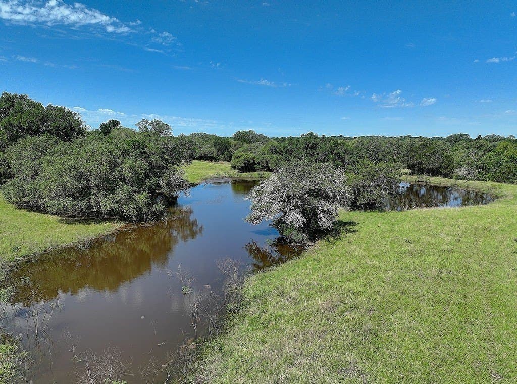 100 acres in Fayette County - photo 2