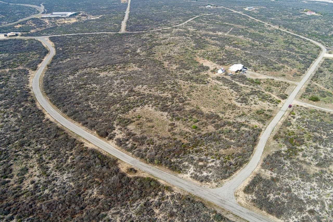 19.95 acres in Val Verde County - photo 3