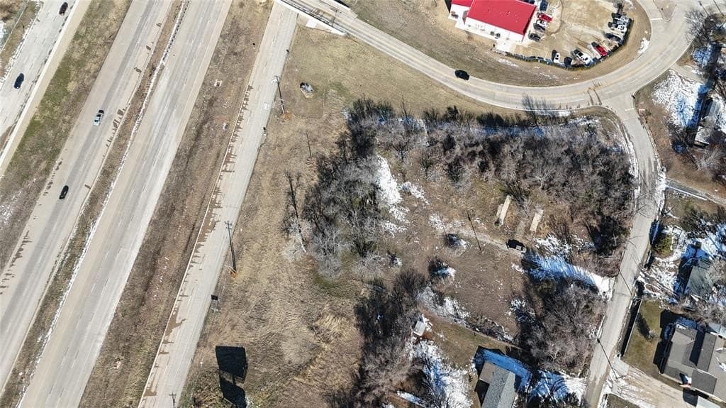 0.72 acres in Tarrant County - photo 5