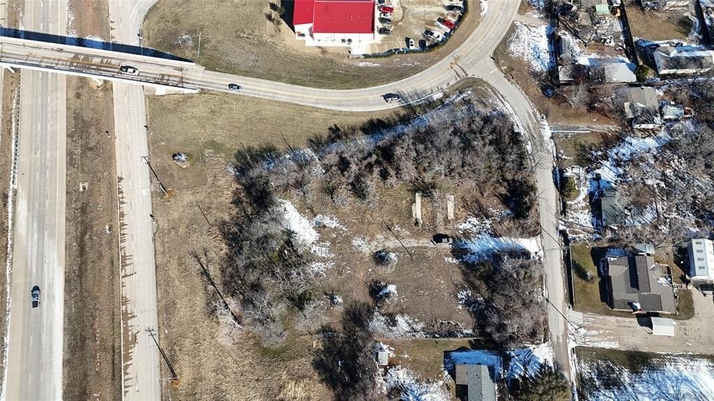 0.72 acres in Tarrant County - photo 4