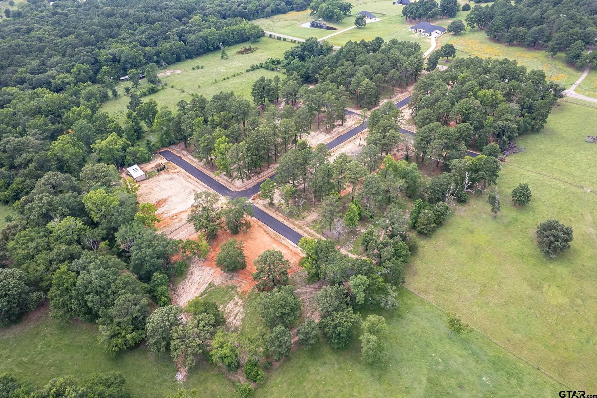 0.47 acres in Smith County - photo 7