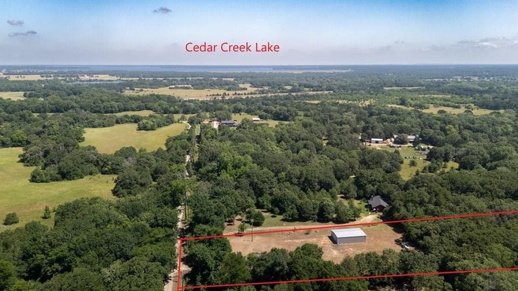 5 acres in Henderson County - photo 2