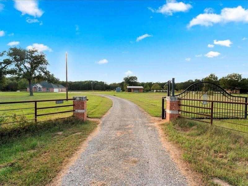 17.72 acres in Henderson County - photo 7
