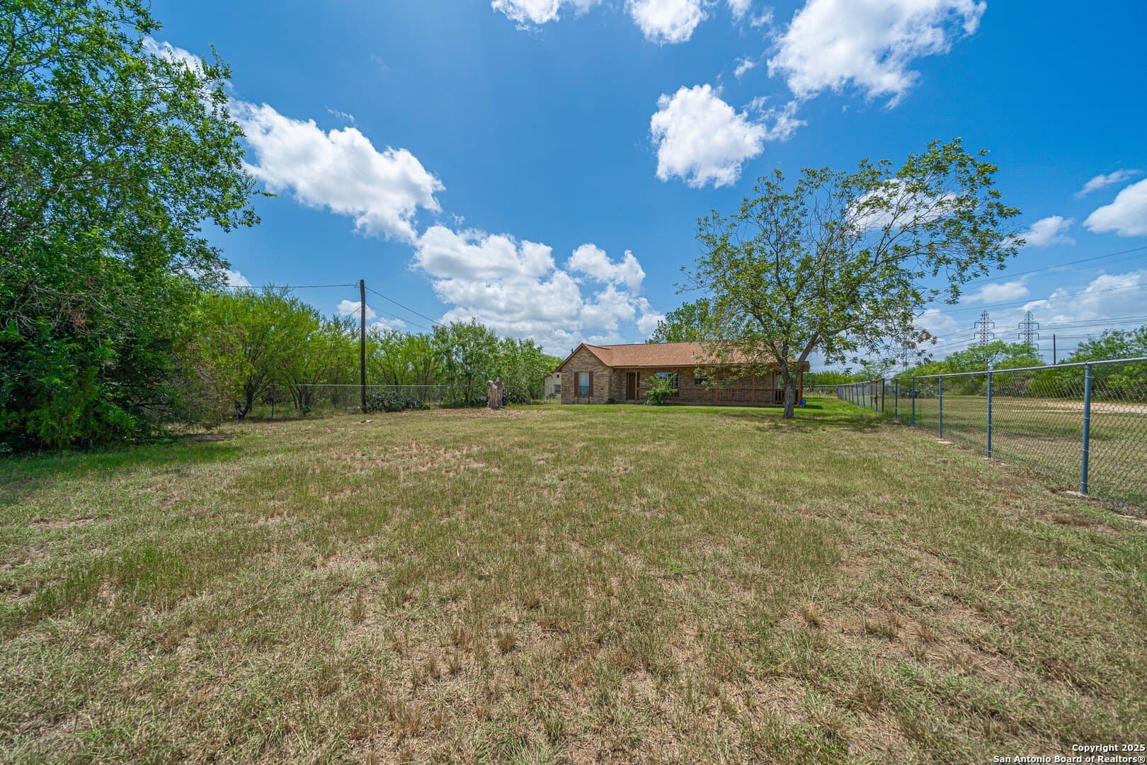 24 acres in Bexar County - photo 2