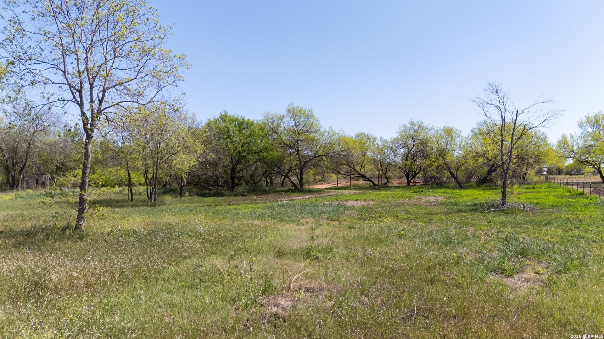 1.47 acres in Bexar County - photo 11